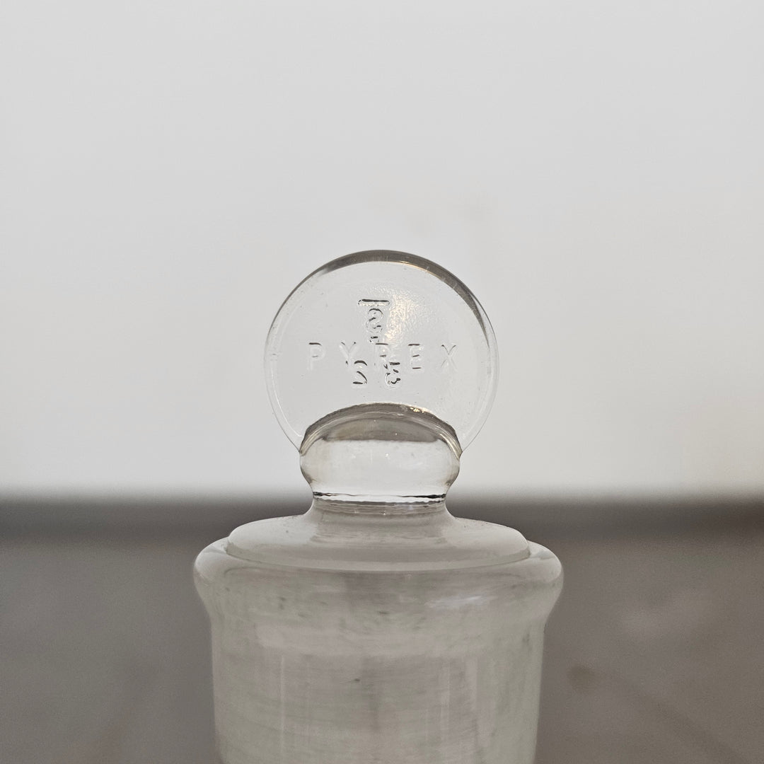 500ml Pyrex Flask w/ Glass Topper
