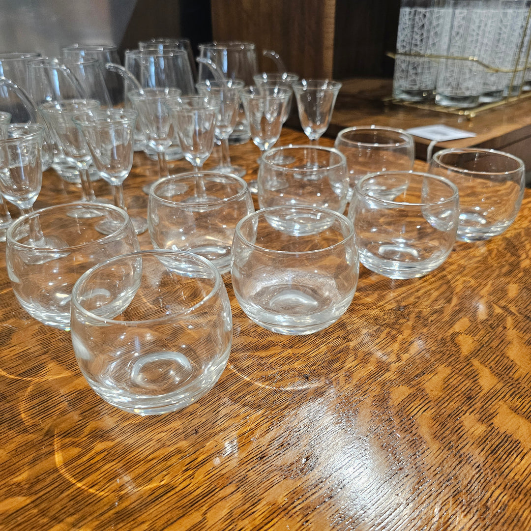 (8) Petite Roly Poly Glasses