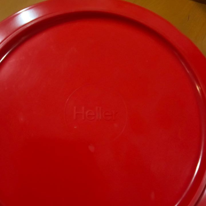 Vintage Red Heller Plate 7.5"