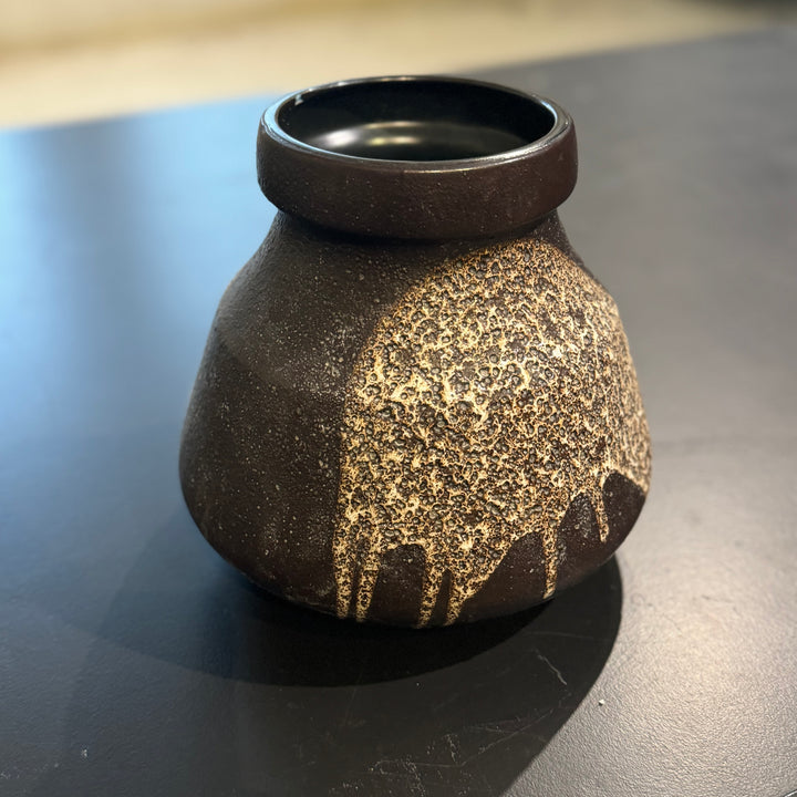 Lapid Pottery “F”