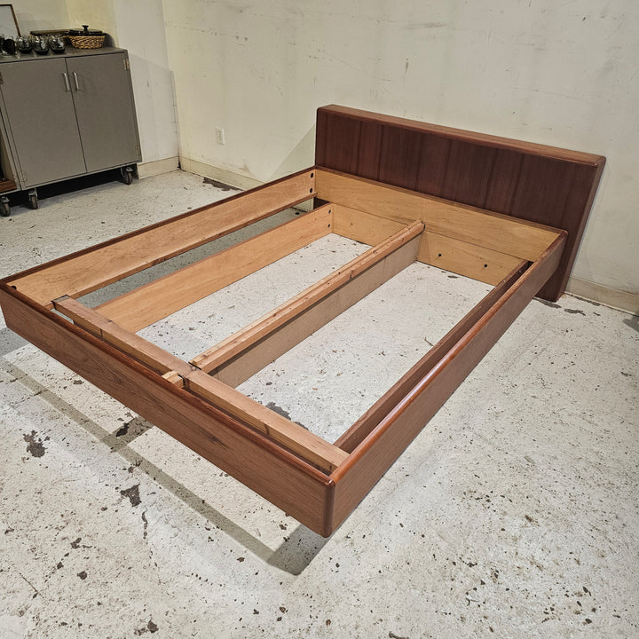 Floating Teak Queen Platform Bed